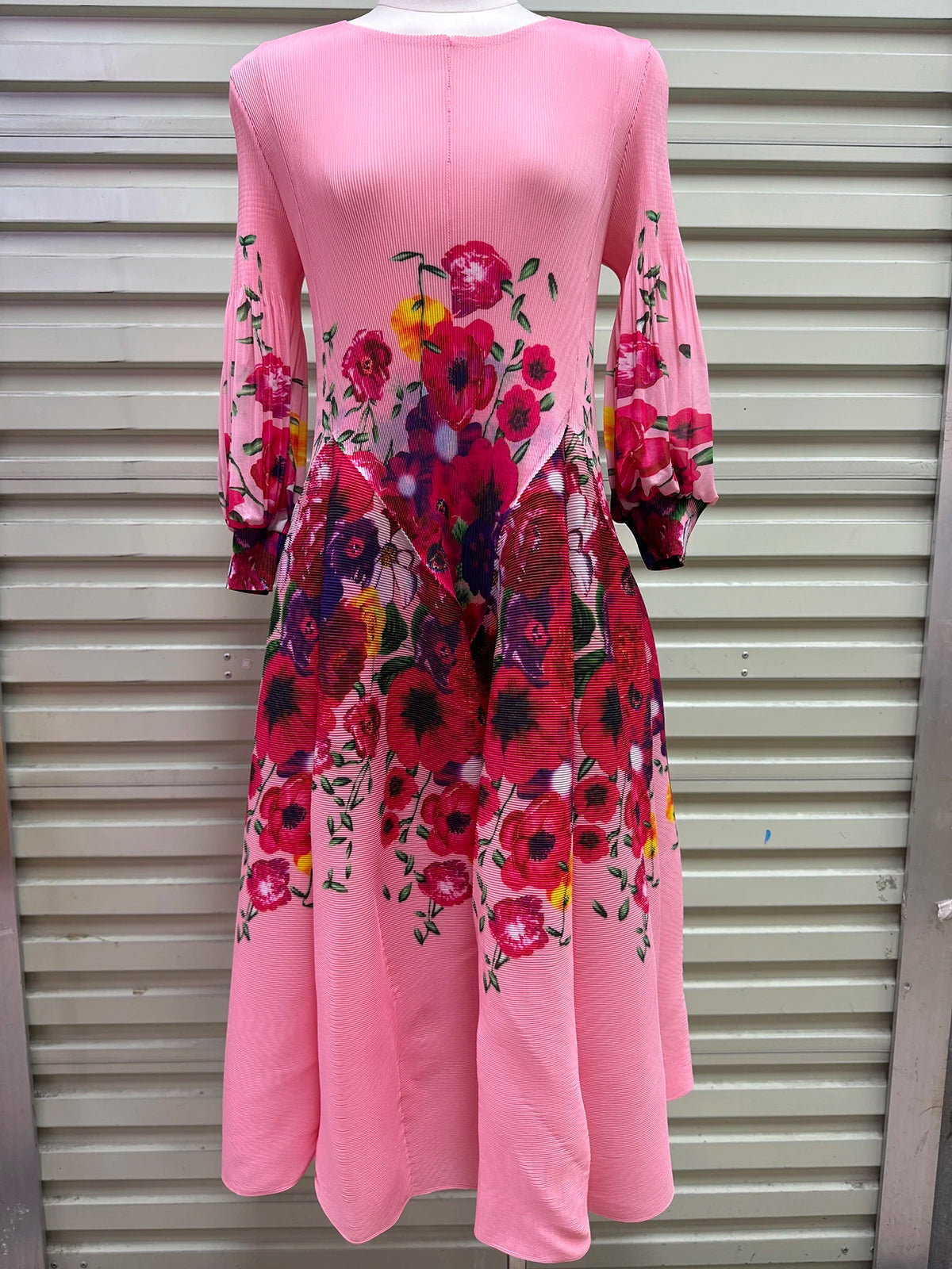 Hepburn-Style Pleated Printed Long Dress – Elastic Plus Size