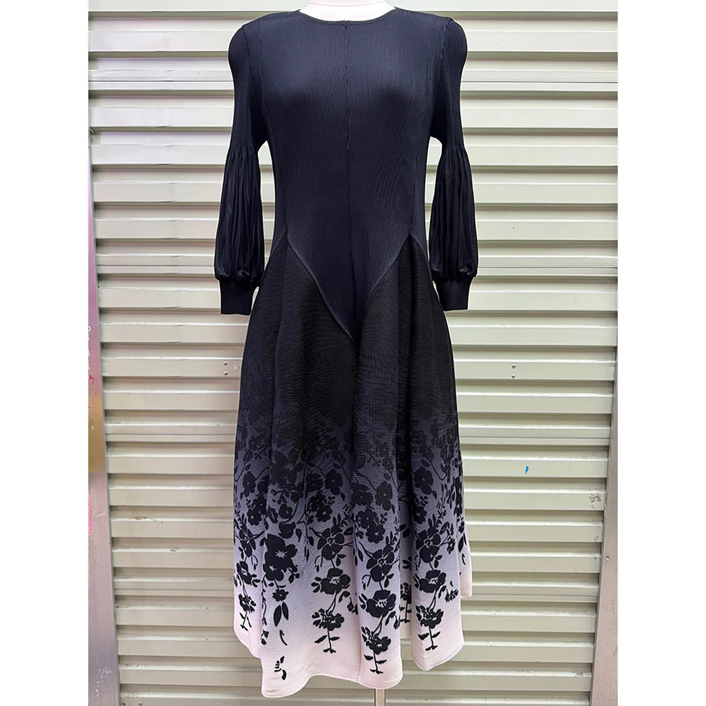 Hepburn-Style Pleated Printed Long Dress – Elastic Plus Size