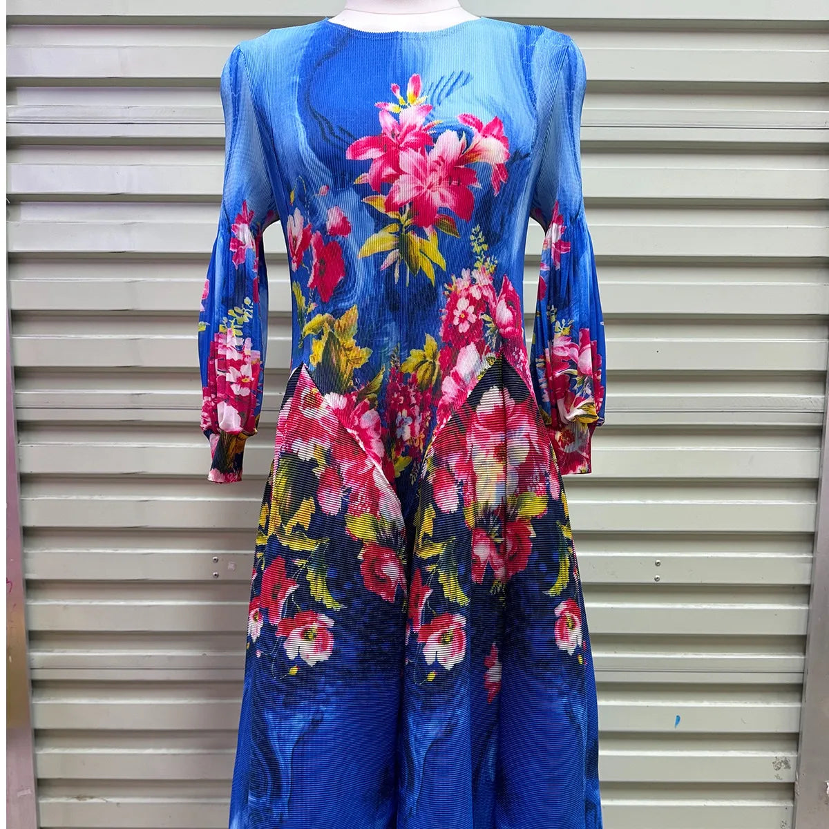 Hepburn-Style Pleated Printed Long Dress – Elastic Plus Size